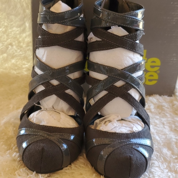 Heels👠 - Picture 6 of 7